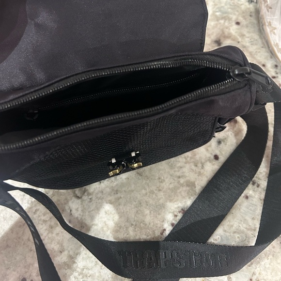 Trapstar bag - Picture 3 of 3